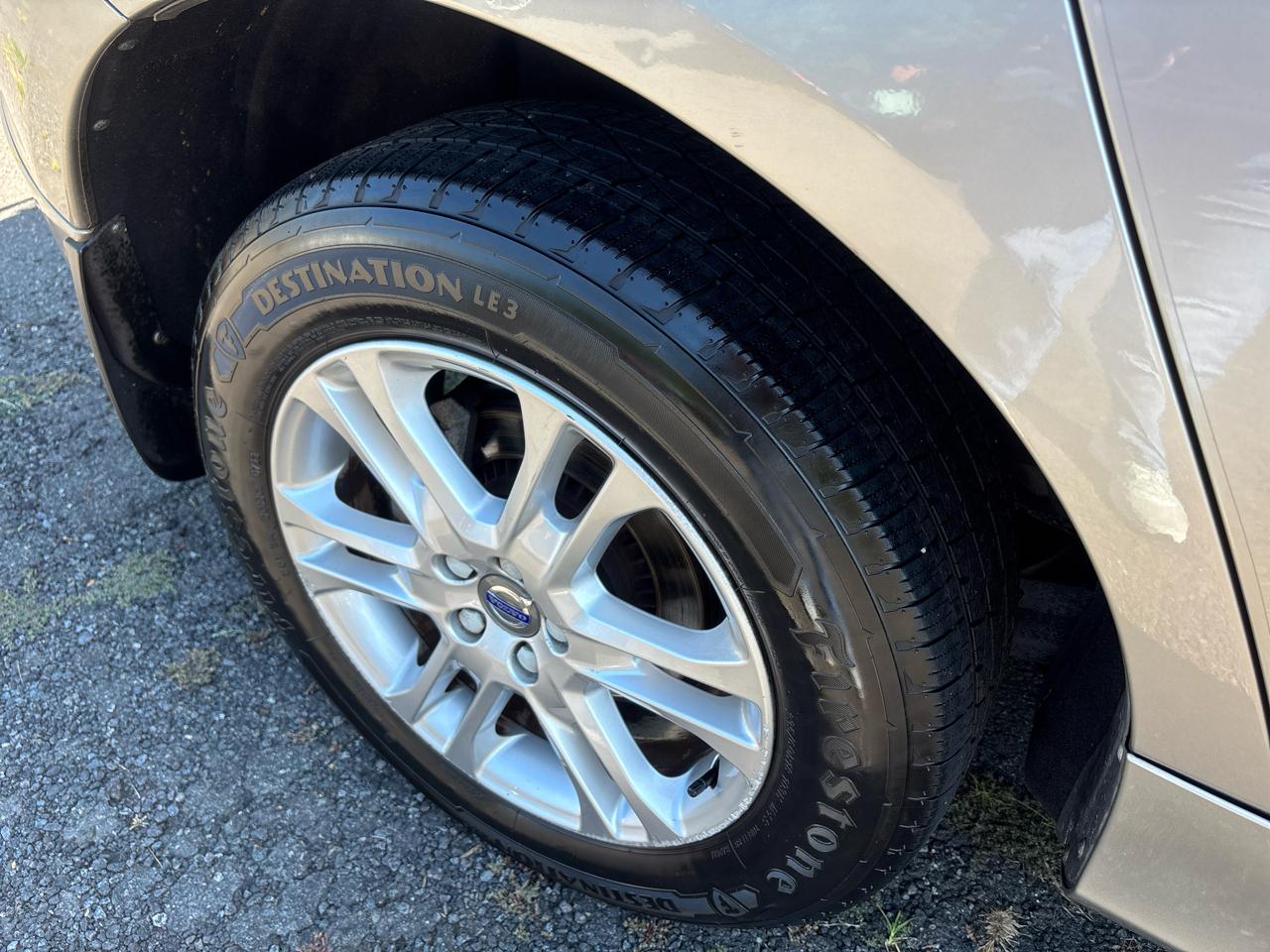 Volvo XC60 2015.5 FWD 4dr T5 Drive-E Premier 2015