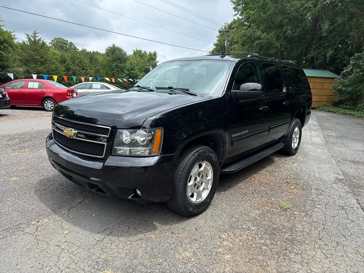 Chevrolet Suburban LT 2013