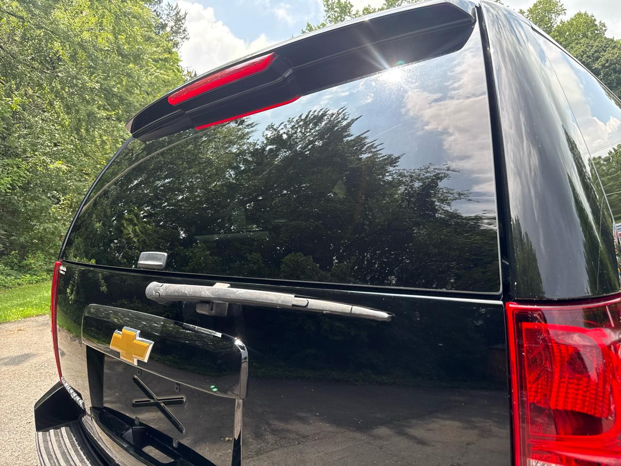 Chevrolet Suburban LT 2013