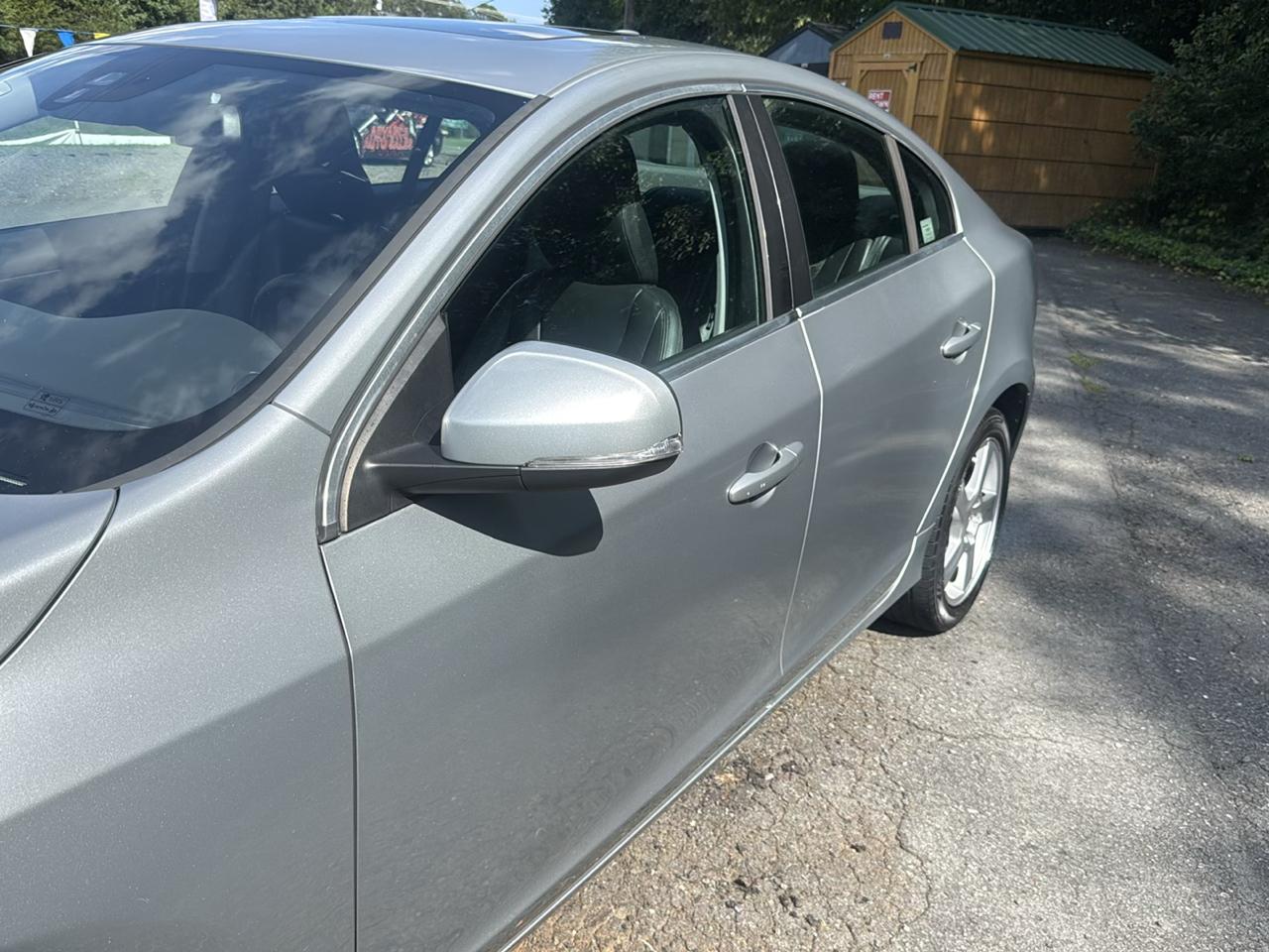Volvo S60 FWD 4dr Sdn T5 2013