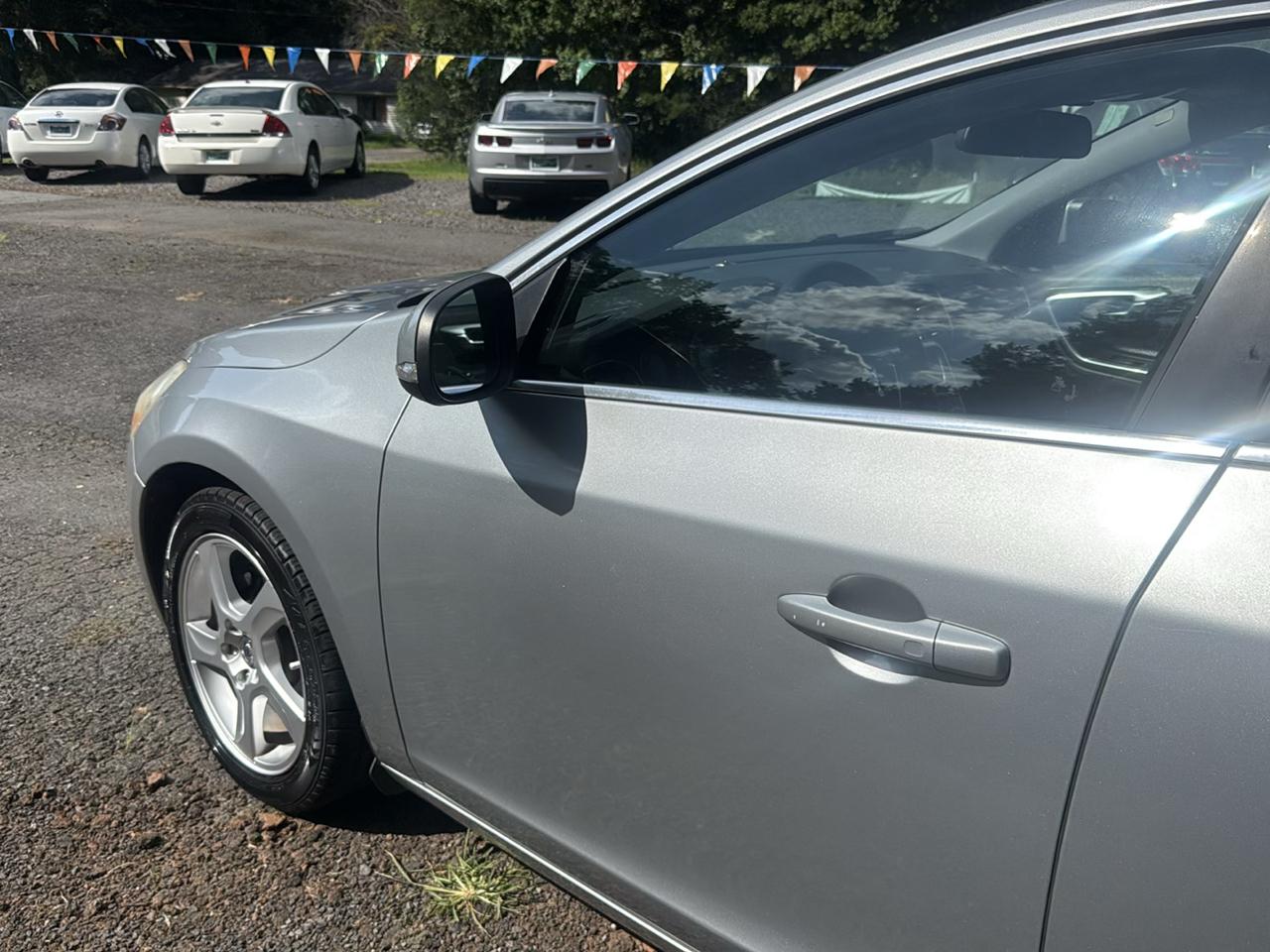 Volvo S60 FWD 4dr Sdn T5 2013