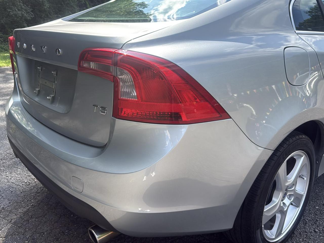 Volvo S60 FWD 4dr Sdn T5 2013