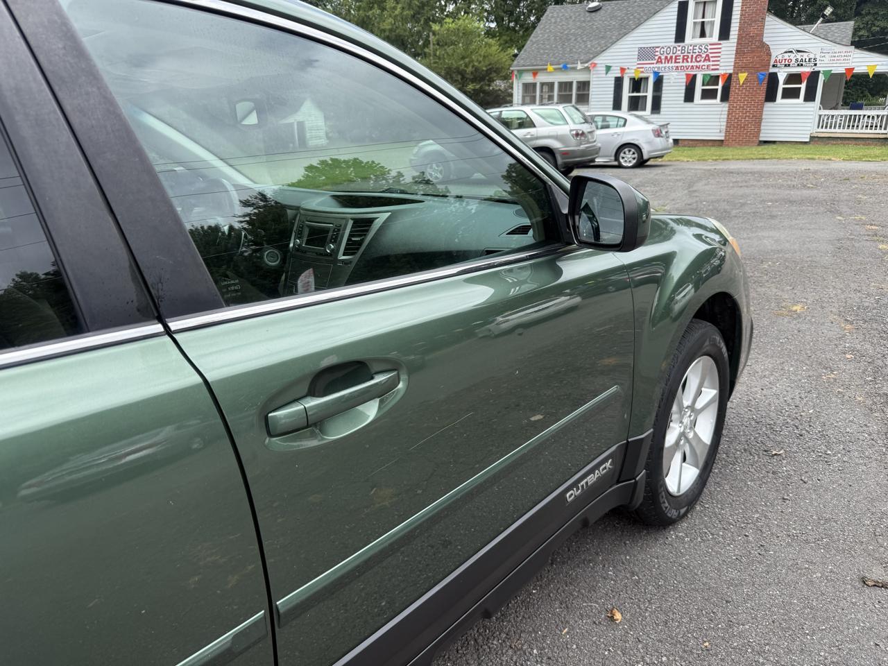 Subaru Outback 2.5i Limited 2013