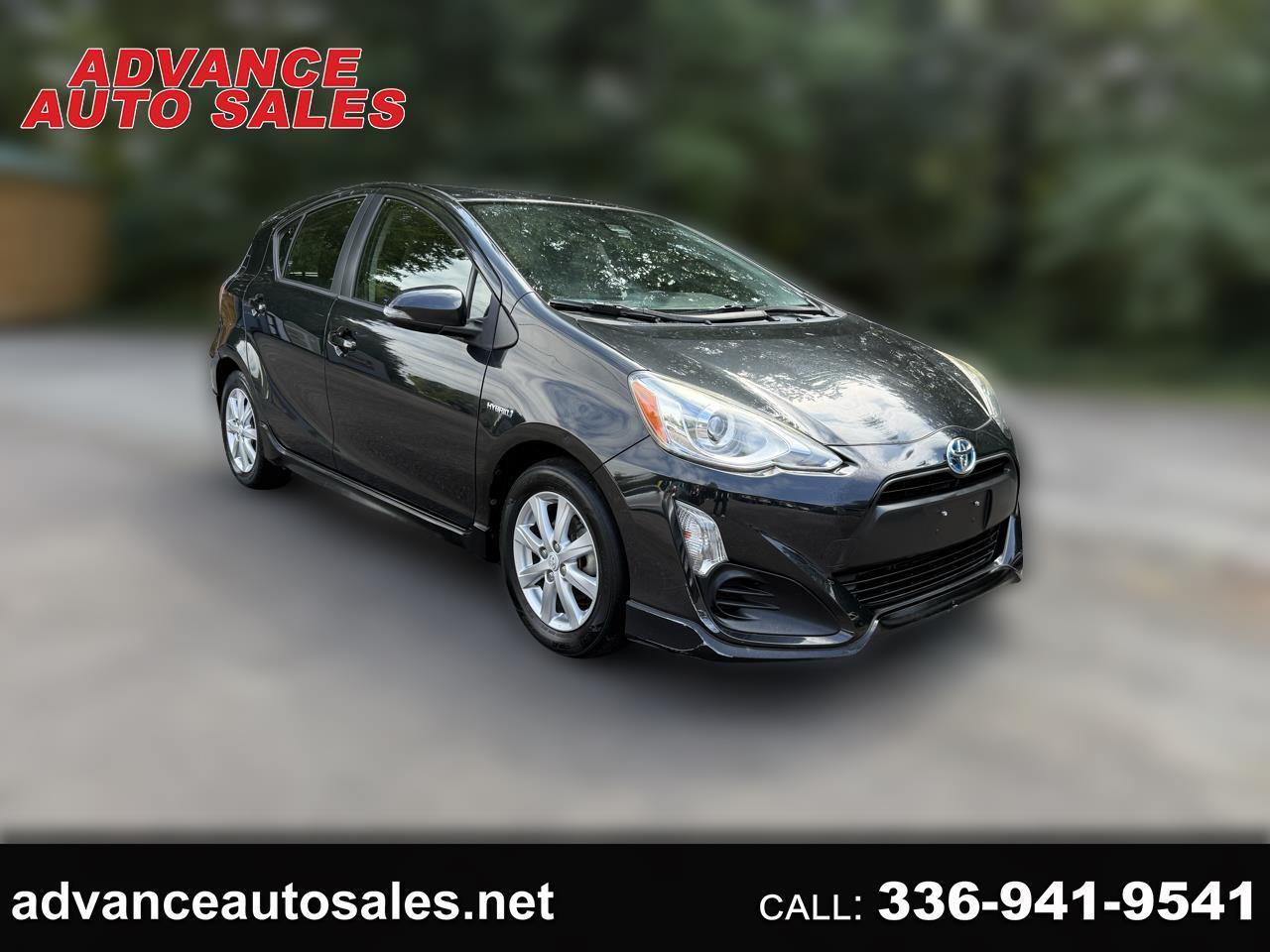 2017 Toyota Prius c Three