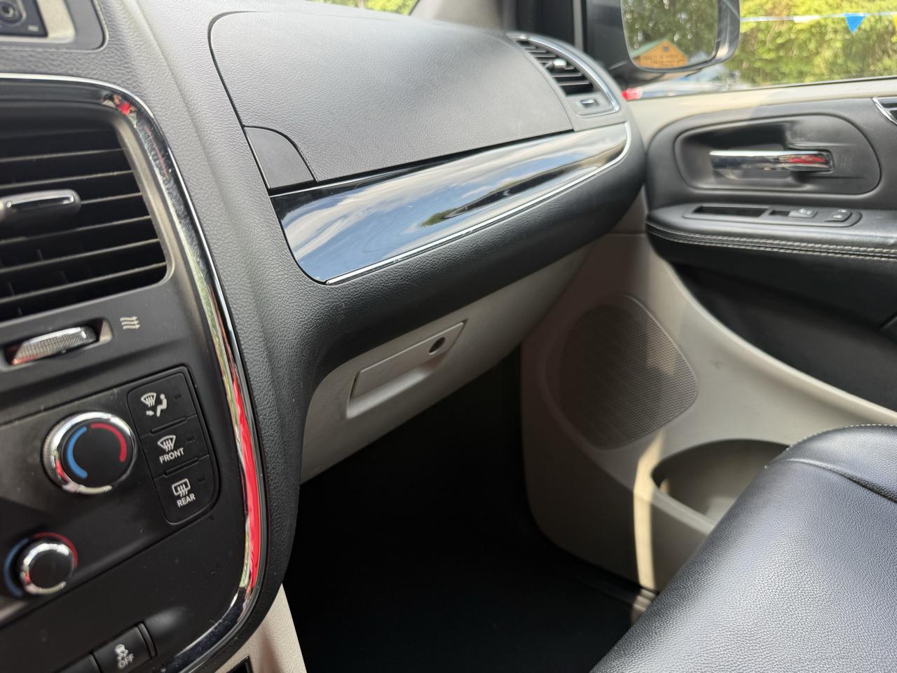 Dodge Grand Caravan SXT 2017