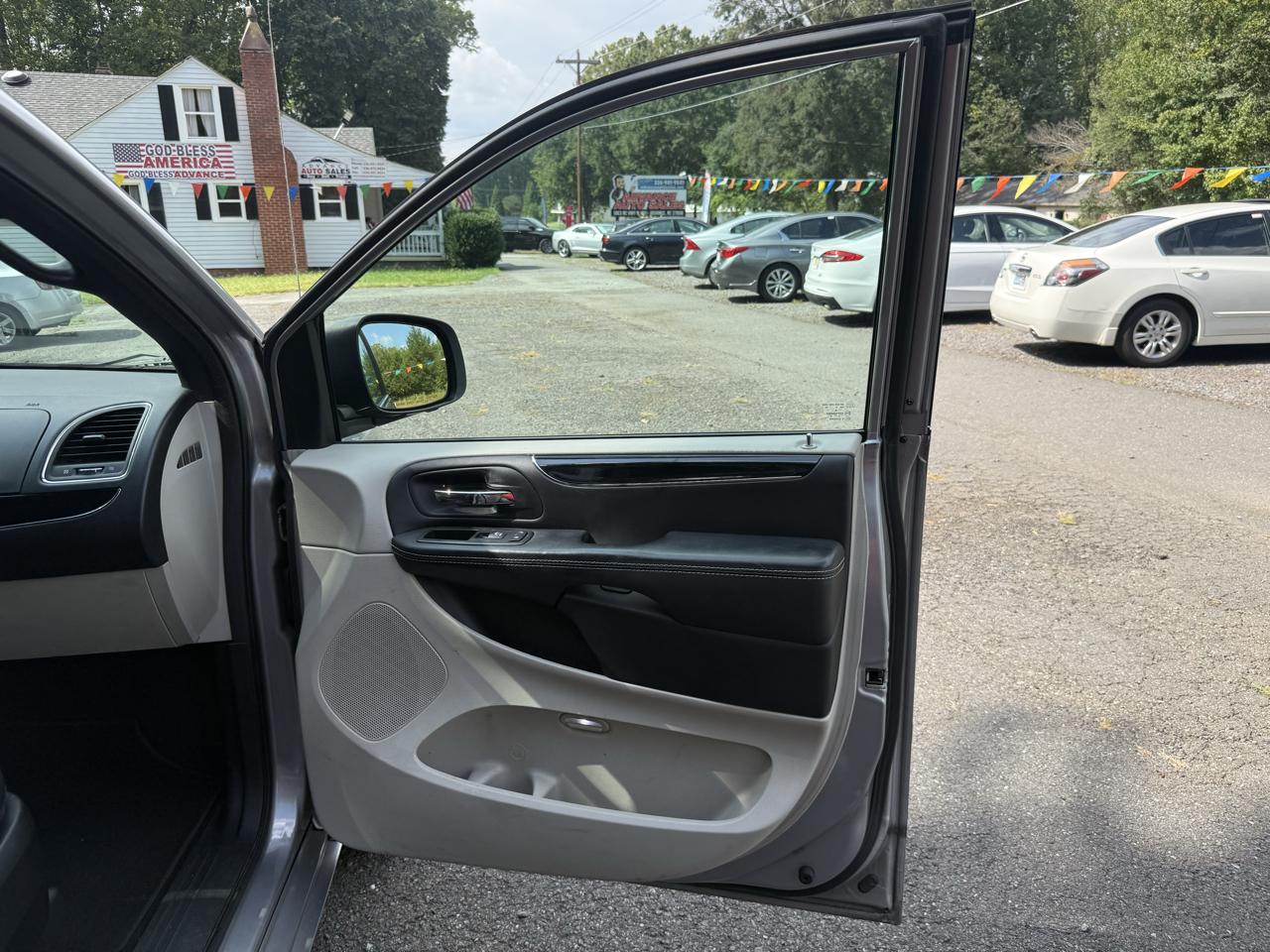 Dodge Grand Caravan SXT 2017