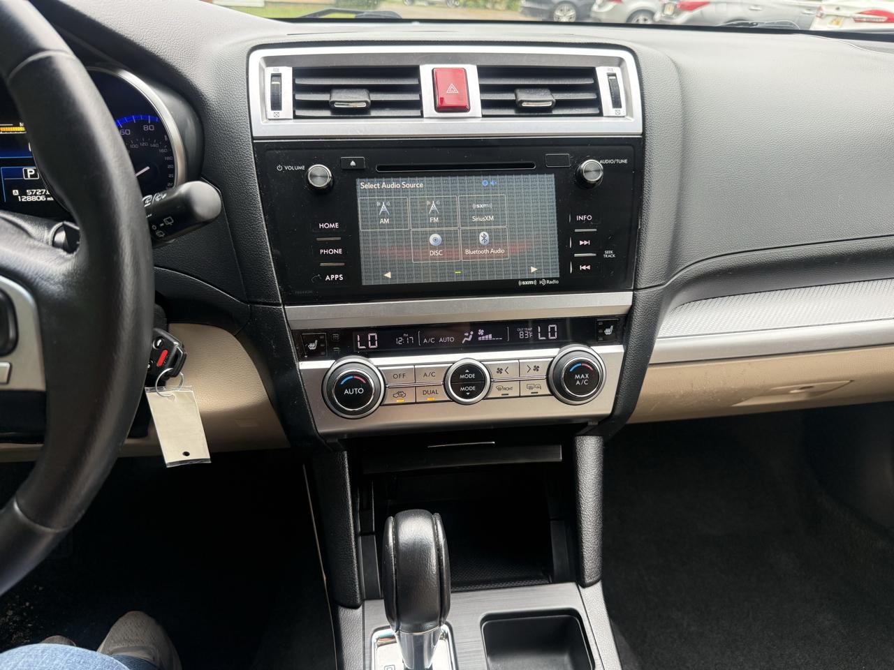 Subaru Outback 4dr Wgn 2.5i Premium 2015