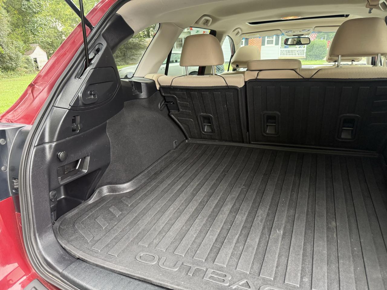 Subaru Outback 4dr Wgn 2.5i Premium 2015