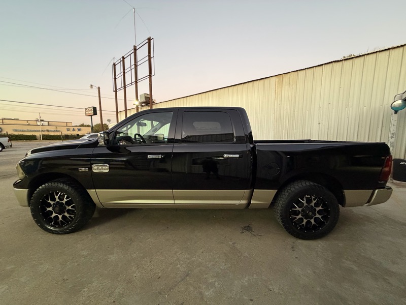 RAM 1500 Laramie Longhorn Edition Crew Cab 2WD 2012 RAM 1500 Laramie Longhorn Edition Crew Cab 2WD 2012