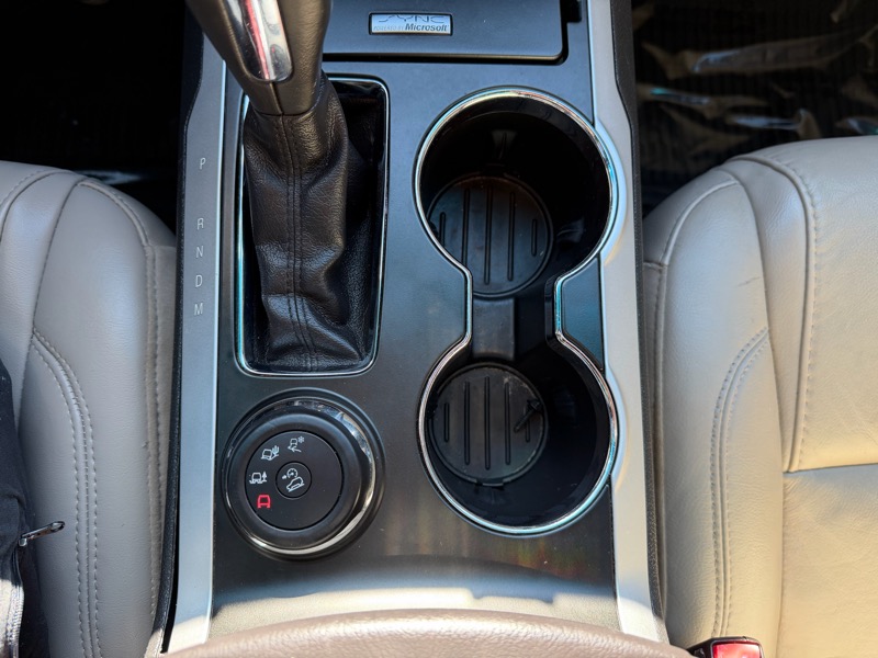 Ford Explorer 4WD 4dr V6 XLT 2015