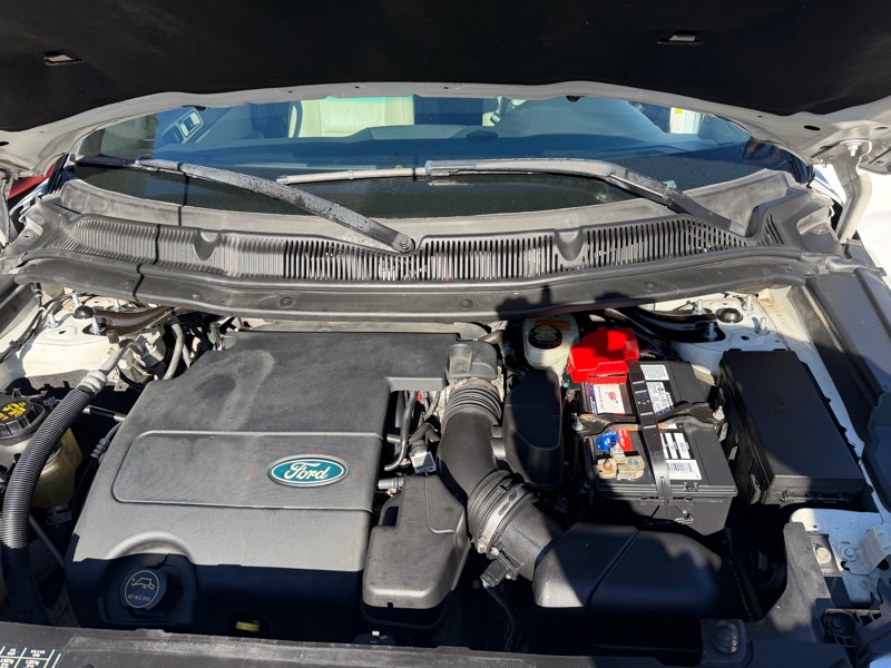 Ford Explorer 4WD 4dr V6 XLT 2015