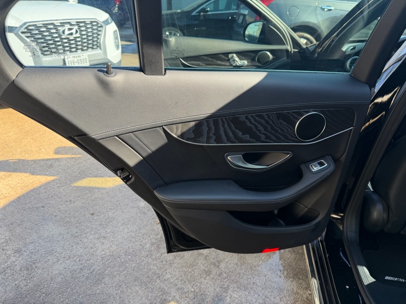 Mercedes-Benz C-Class C300 Sedan 2015