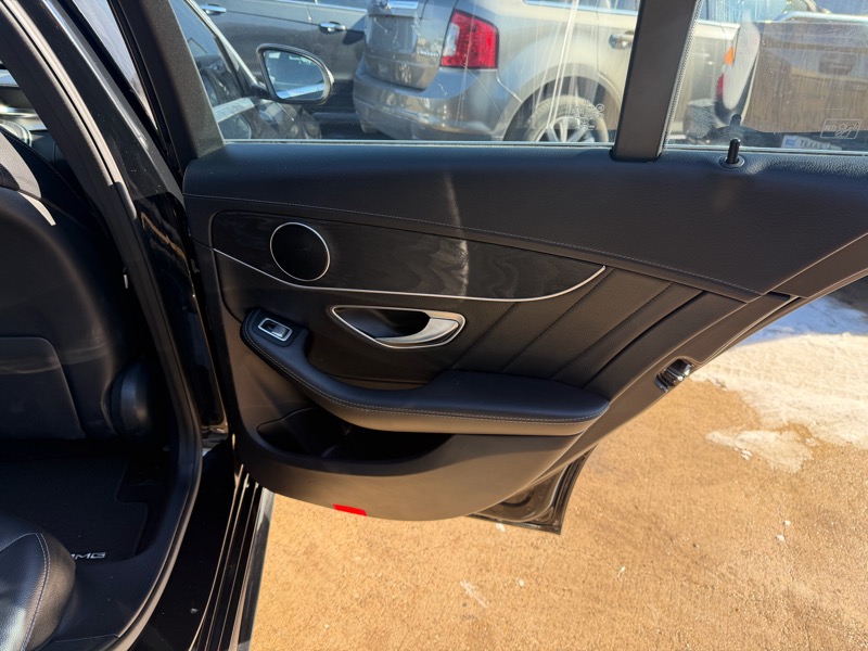 Mercedes-Benz C-Class C300 Sedan 2015