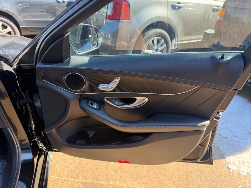 Mercedes-Benz C-Class C300 Sedan 2015