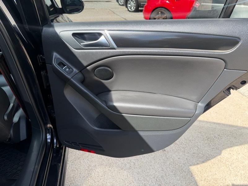 Volkswagen GTI 4-door 2013