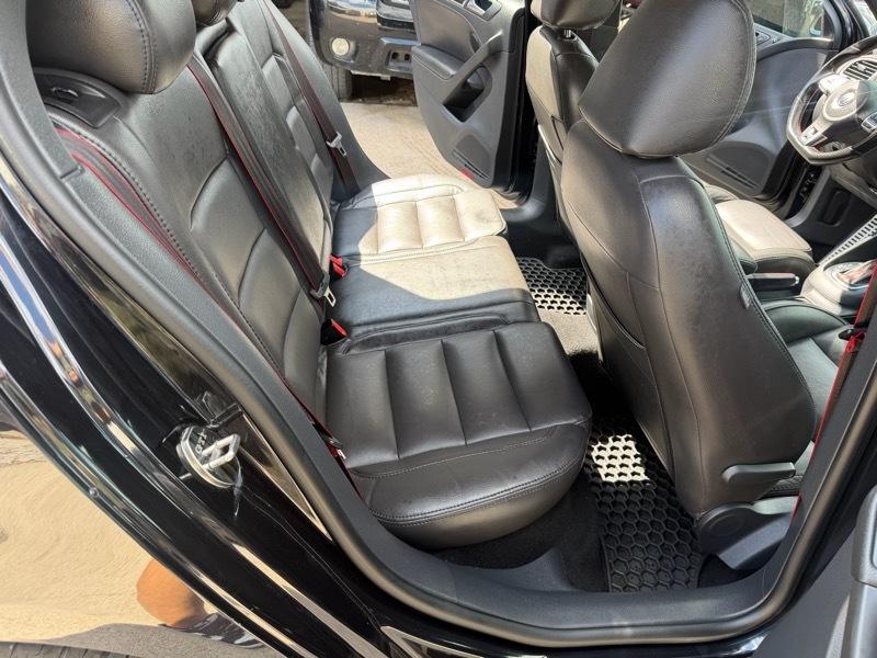 Volkswagen GTI 4-door 2013