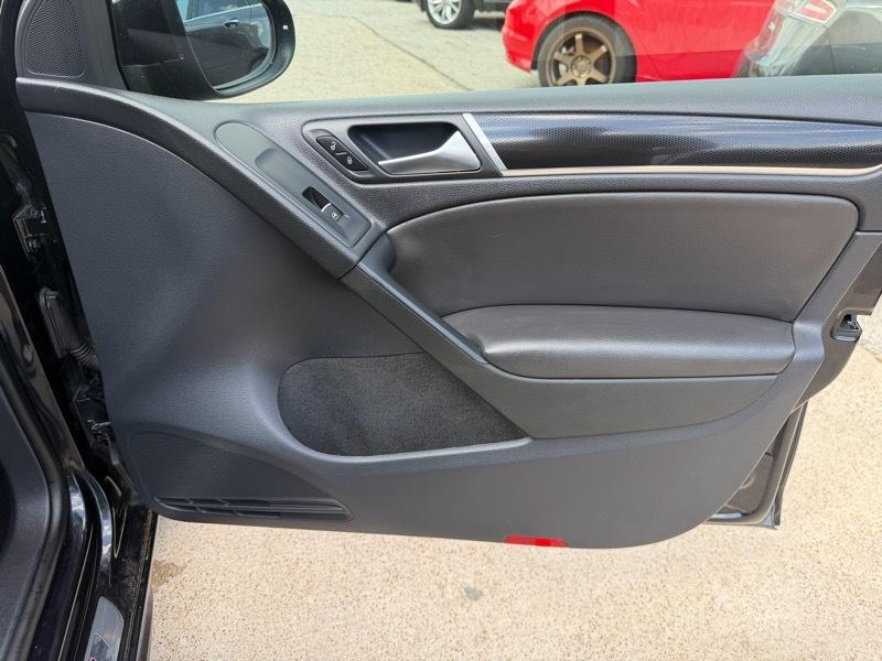 Volkswagen GTI 4-door 2013