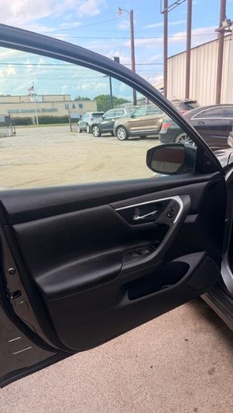 Nissan Altima 2.5 SR 2016