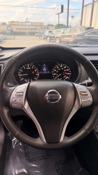 Nissan Altima 2.5 SR 2016