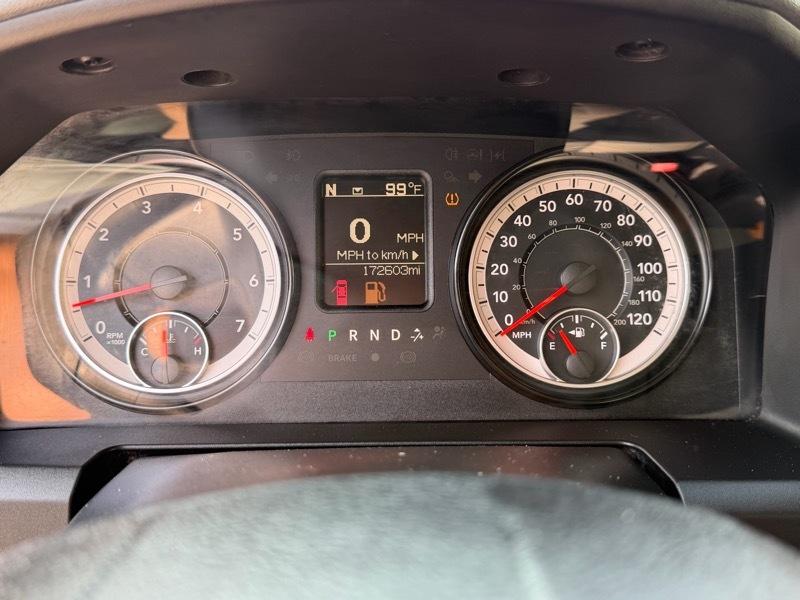 RAM 1500 4WD Crew Cab 140.5" Tradesman 2018