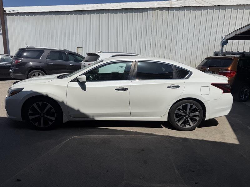 Nissan Altima 2.5 SV 2018