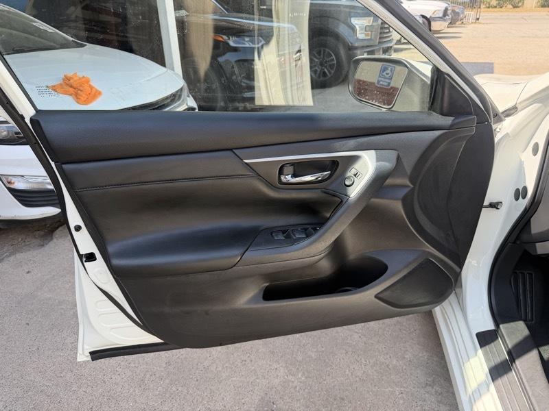 Nissan Altima 2.5 SV 2018