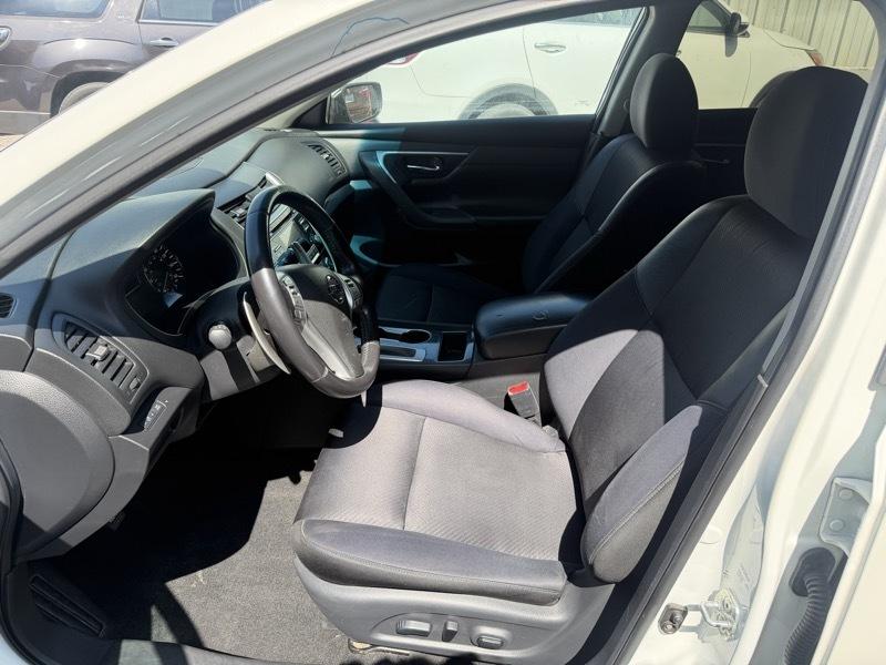 Nissan Altima 2.5 SV 2018