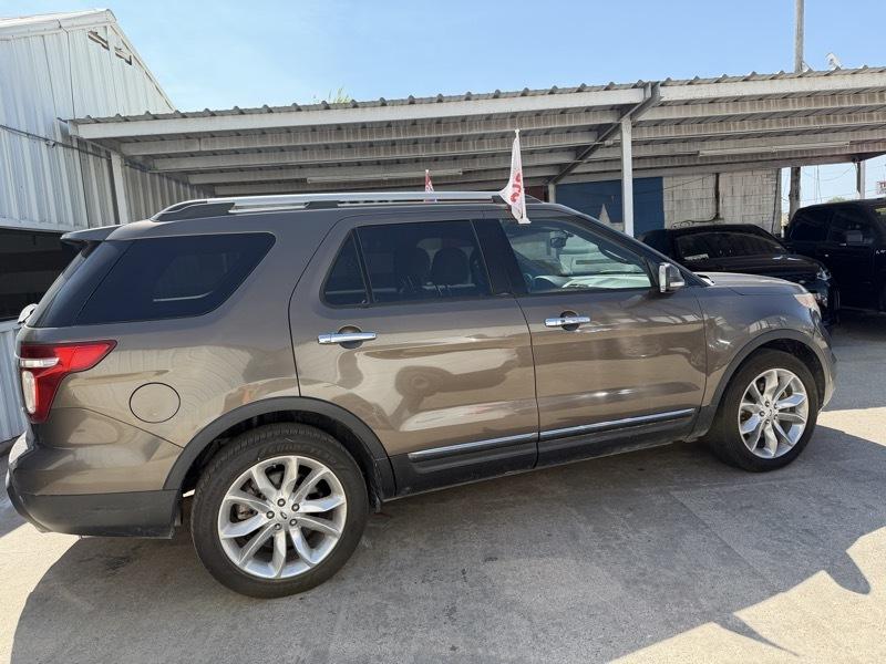 Ford Explorer Limited FWD 2015