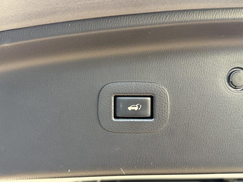 Nissan Armada SL 2WD 2018