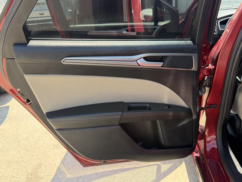 Ford Fusion S 2019