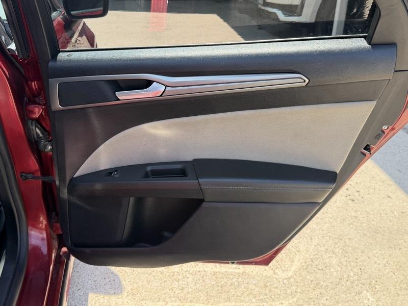 Ford Fusion S 2019