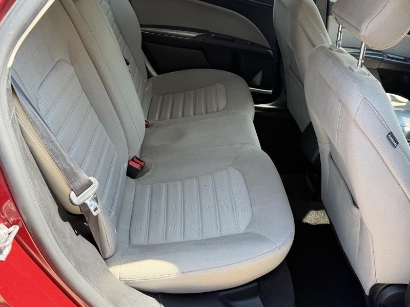 Ford Fusion S 2019