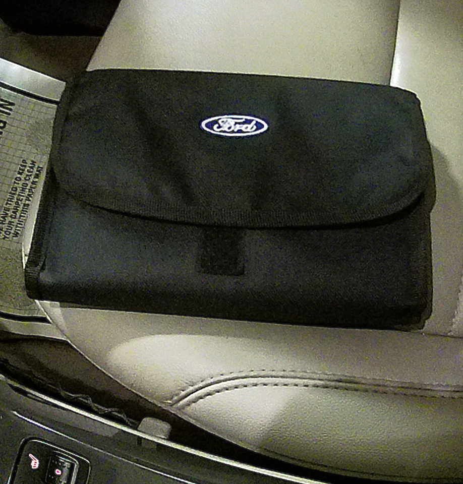 Ford Escape Titanium 4WD 2016