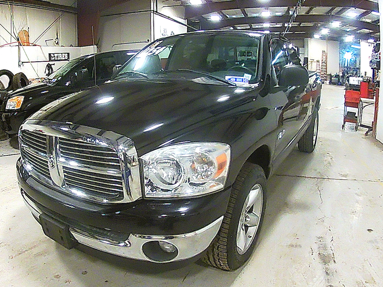 2008 Dodge Ram 1500 SXT Quad Cab Long Bed 4WD