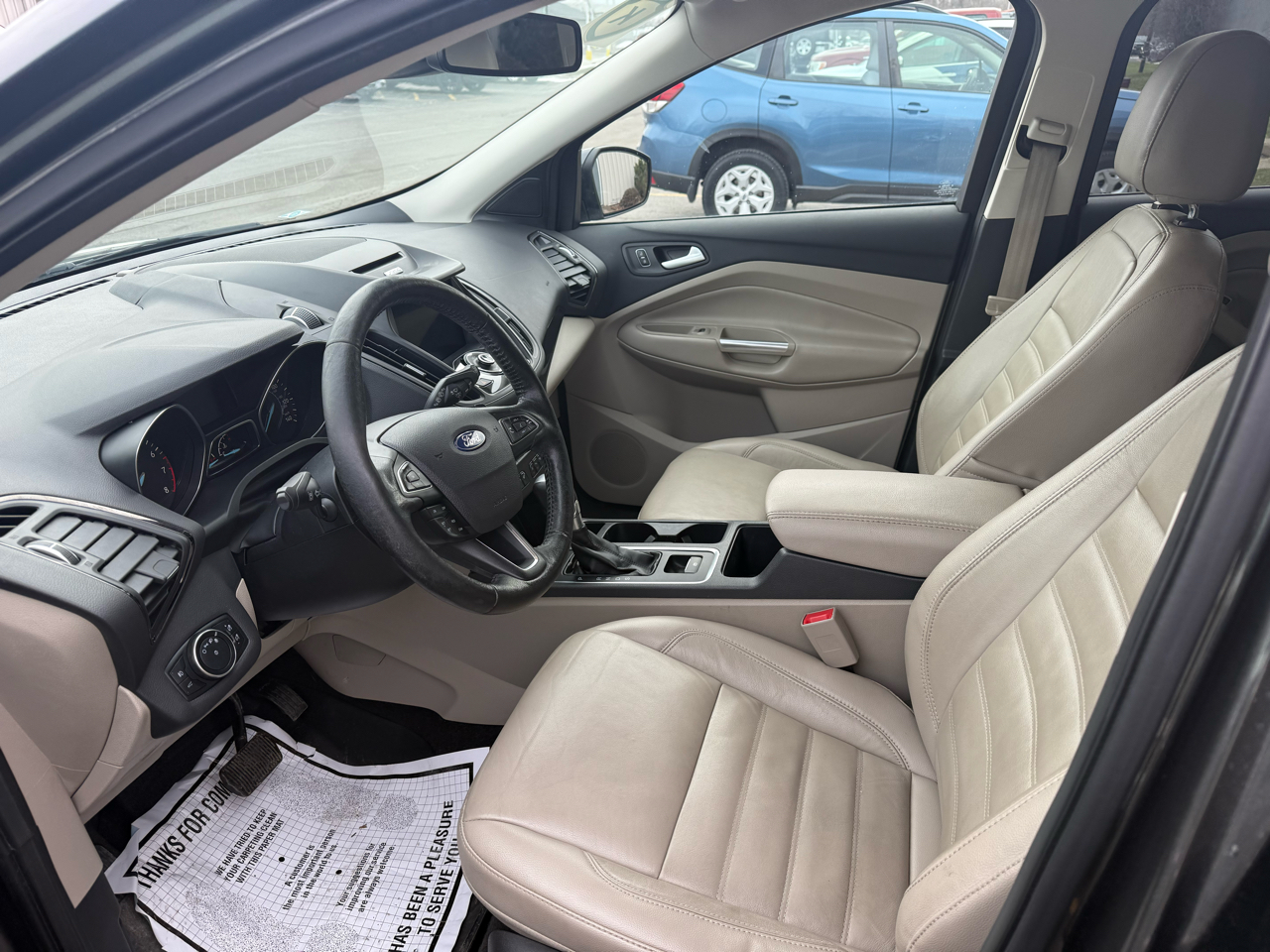 Ford Escape Titanium 4WD 2017