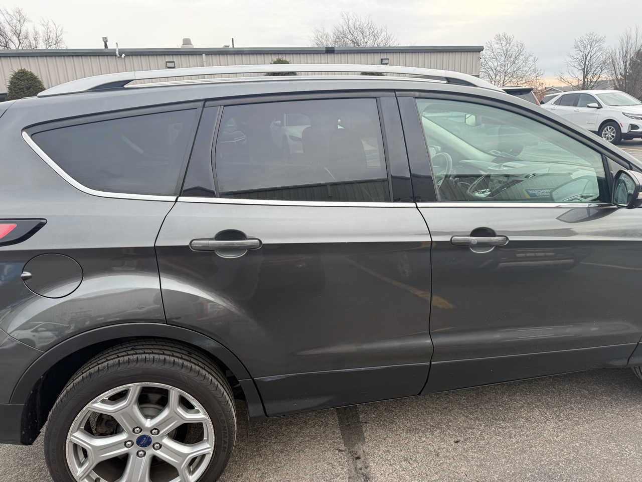 Ford Escape Titanium 4WD 2017