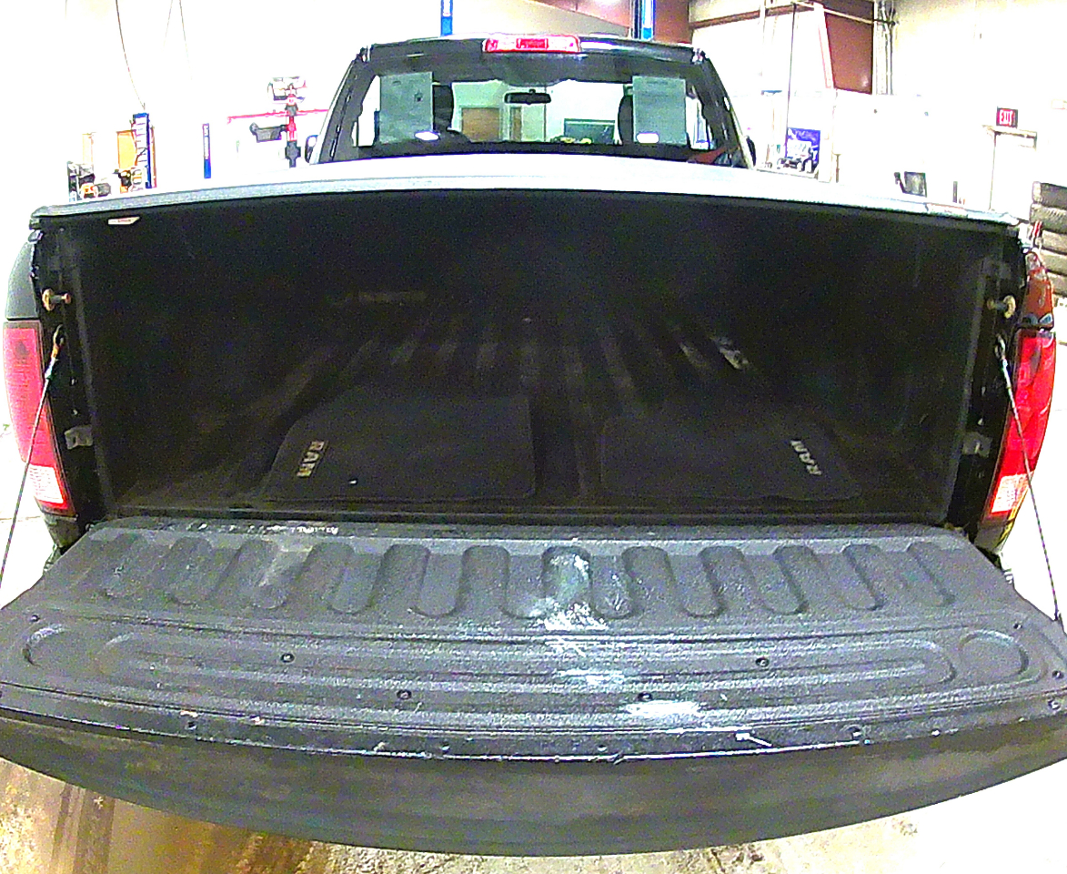 RAM 1500 ST SWB 4WD 2012