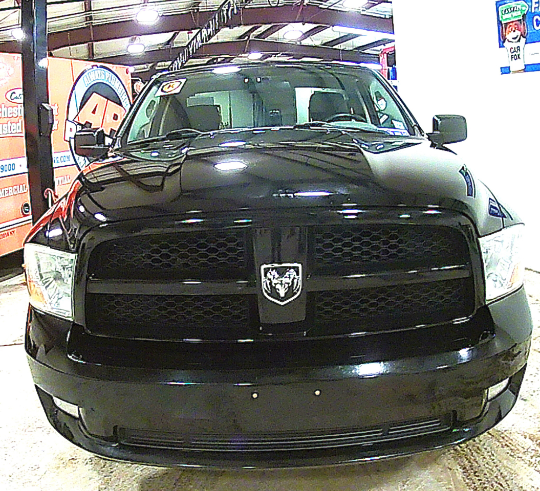 RAM 1500 ST SWB 4WD 2012