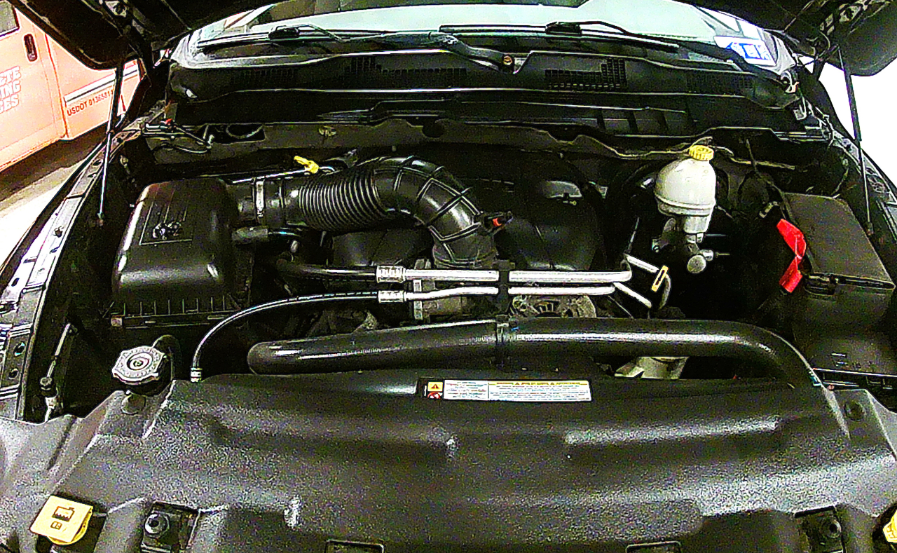 RAM 1500 ST SWB 4WD 2012