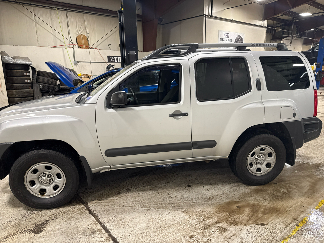 Nissan Xterra X 4WD 2013