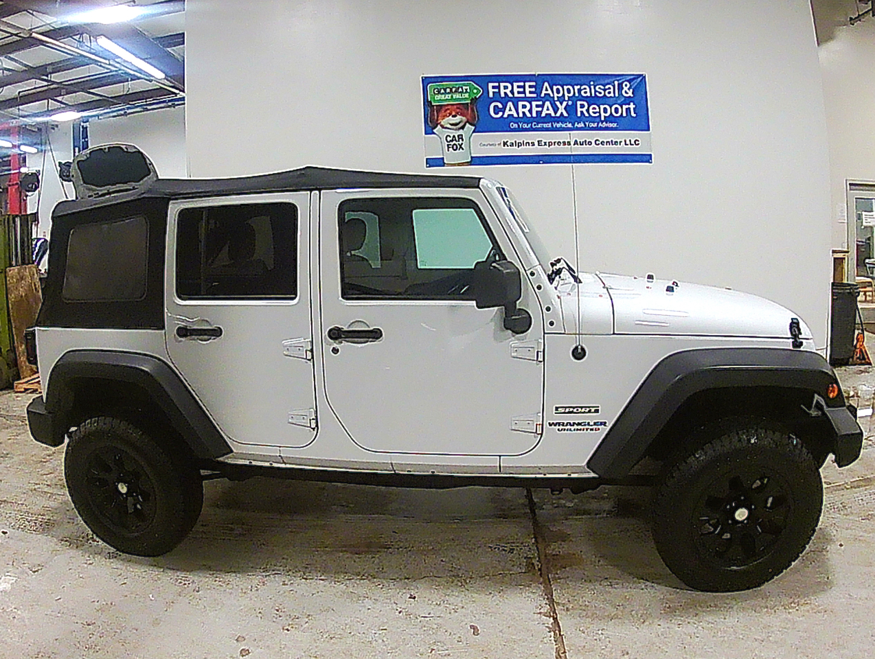 Jeep Wrangler Unlimited Sport 4WD 2017