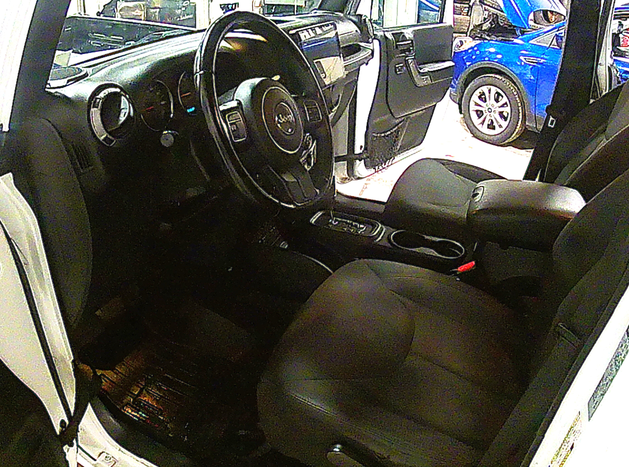 Jeep Wrangler Unlimited Sport 4WD 2017