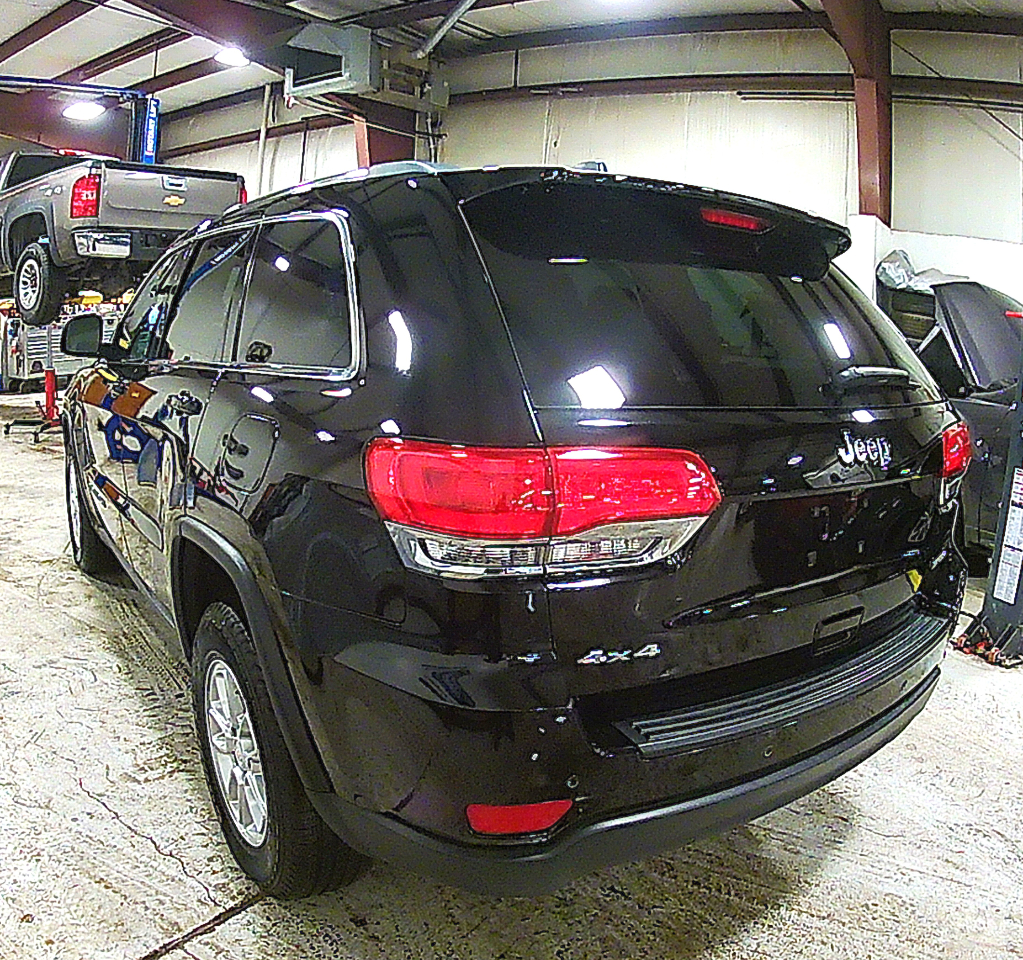 Jeep Grand Cherokee Laredo 4WD 2018