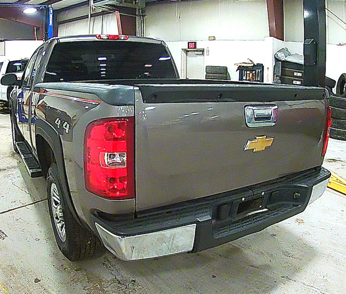 Chevrolet Silverado 1500 Work Truck Ext. Cab 4WD 2012