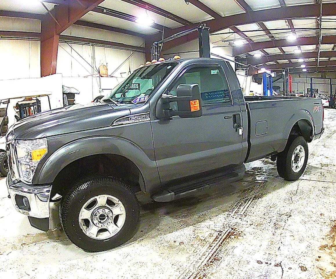 Ford F-250 SD XLT 4WD 2015