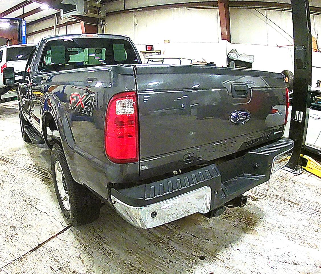 Ford F-250 SD XLT 4WD 2015