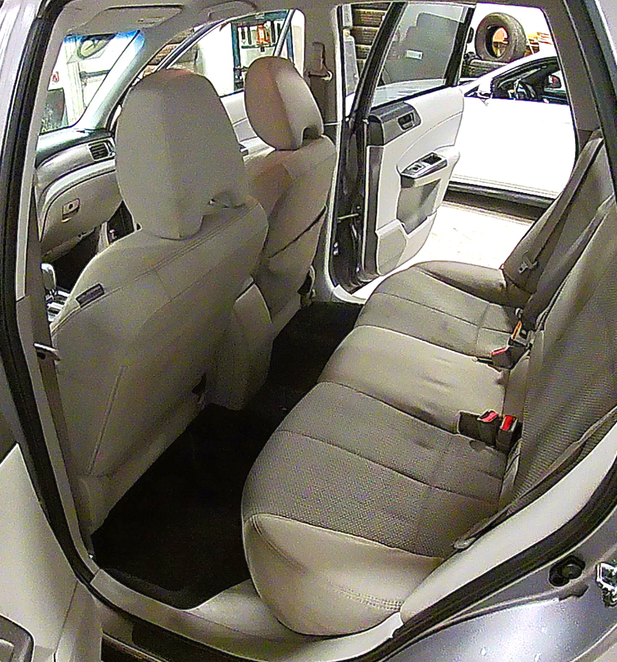 Subaru Forester 2.5X 2011