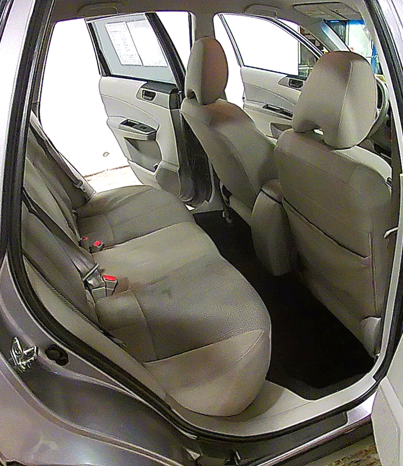 Subaru Forester 2.5X 2011