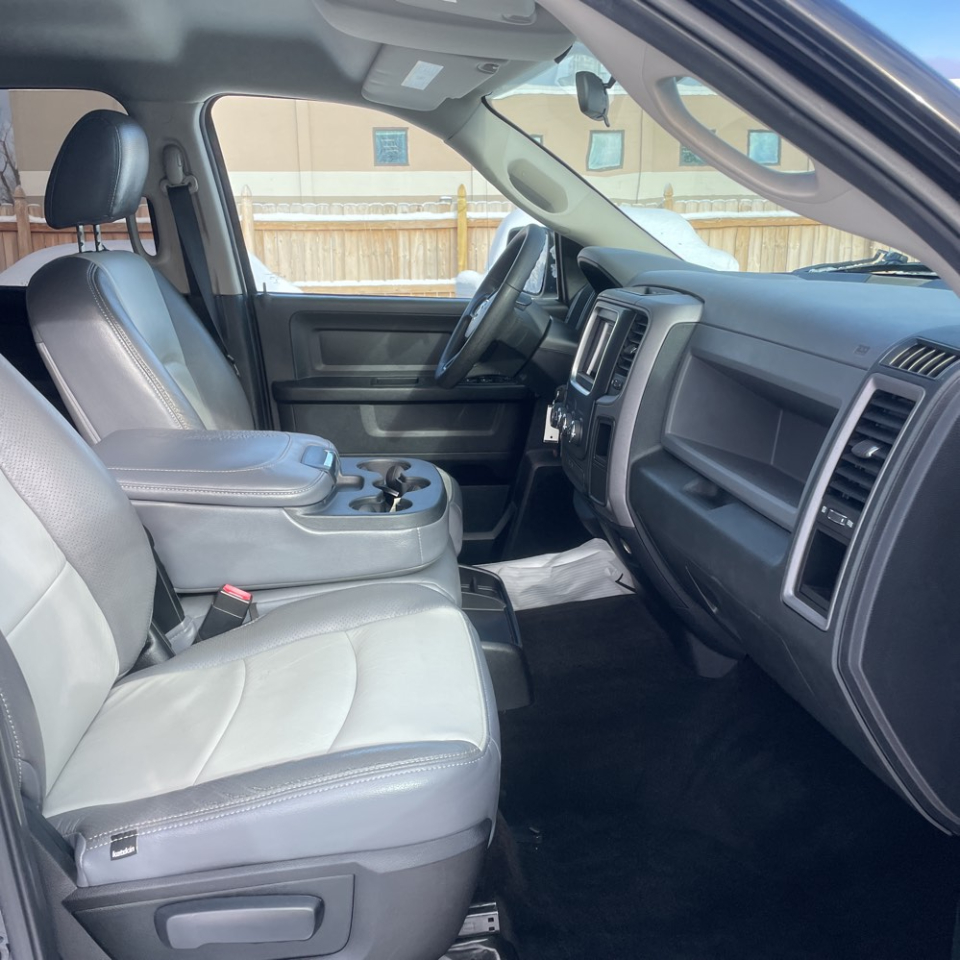 RAM 1500 Tradesman Crew Cab SWB 4WD 2014