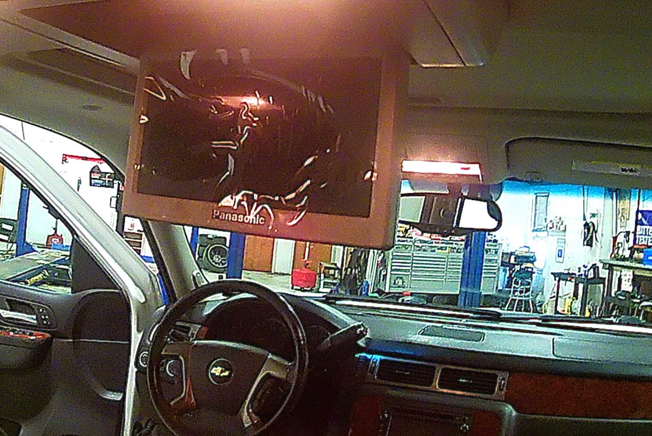 Chevrolet Avalanche LTZ 4WD 2012